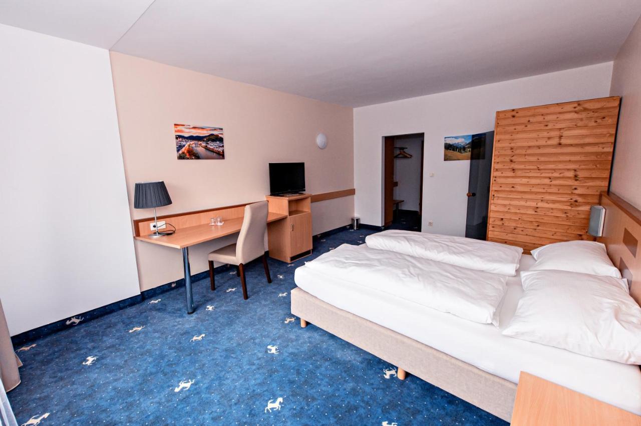 Hotel Wiental Pressbaum Exteriér fotografie
